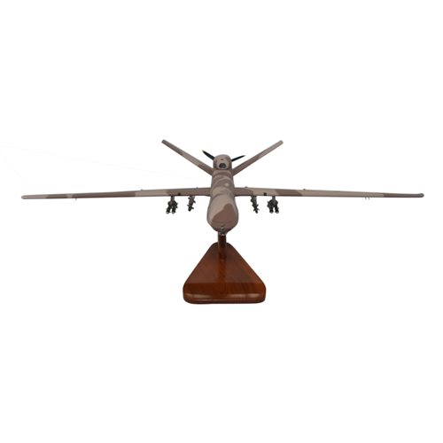 Design Your Own MQ-9 Reaper Custom Airplane Model - View 4