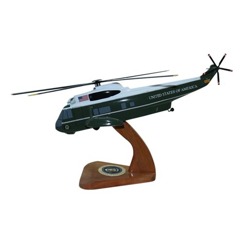VH-3 Marine One Helicopter Model - View 2