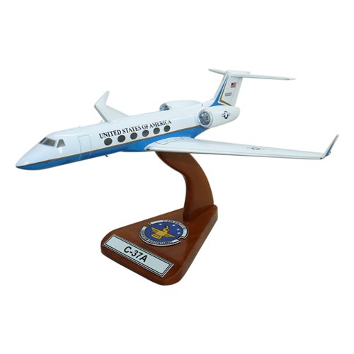 Design Your Own Gulfstream C-37B Custom Aircraft Model
