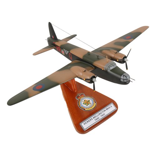 Design Your Own Vickers Wellington Custom Airplane Model - View 5