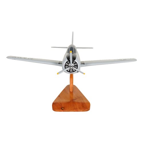 Design Your Own T-28 Trojan Custom Aircraft Model - View 3