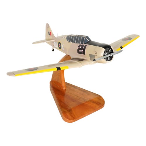 Design Your Own AT-6 Texan Custom Aircraft Model - View 5