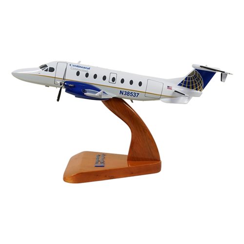 Beechcraft Continental Connection Beechcraft 1900D Custom Airplane Model  - View 2