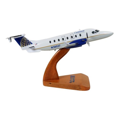 Beechcraft Continental Connection Beechcraft 1900D Custom Airplane Model  - View 4