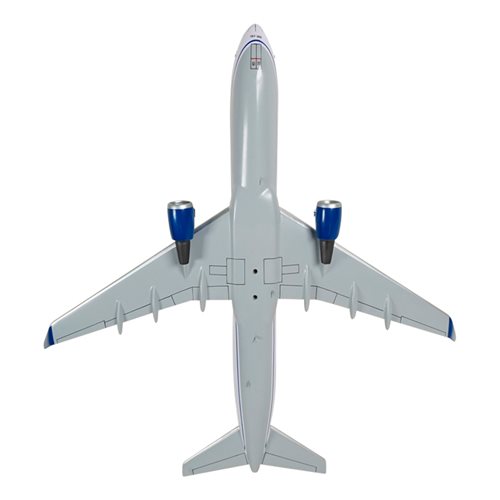 United Airlines Boeing 767-322ER Custom Airplane Model - View 7