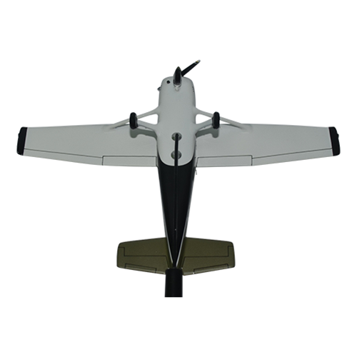 Cessna 182M Skylane Briefing Stick - View 5