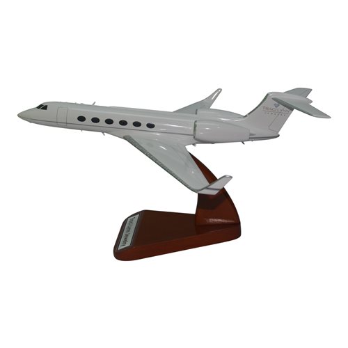 Gulfstream GV Custom Airplane Model  - View 2