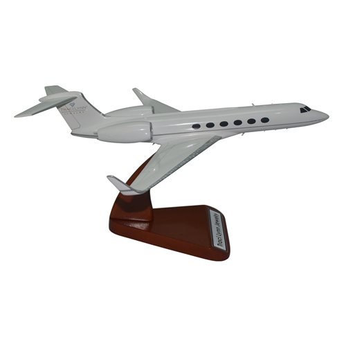 Gulfstream GV Custom Airplane Model  - View 4