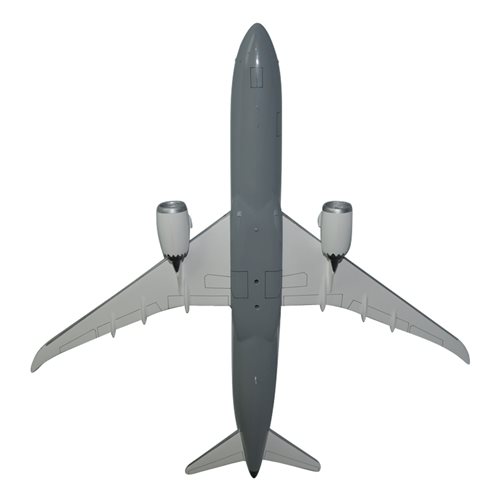 United Airlines Boeing 787-900 Custom Airplane Model  - View 6