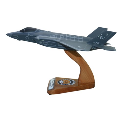 Design Your Own F-35A Lightning II Custom Airplane Model - View 3