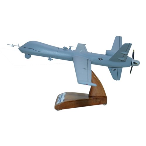 Design Your Own MQ-9 Reaper Custom Airplane Model - View 3
