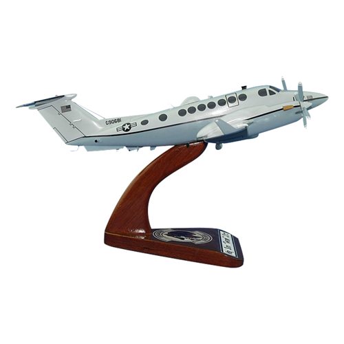 362 ERS MC-12W Custom Airplane Model - View 3
