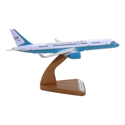 Design Your Own C-32 Boeing 757 Custom Airplane Model - View 5