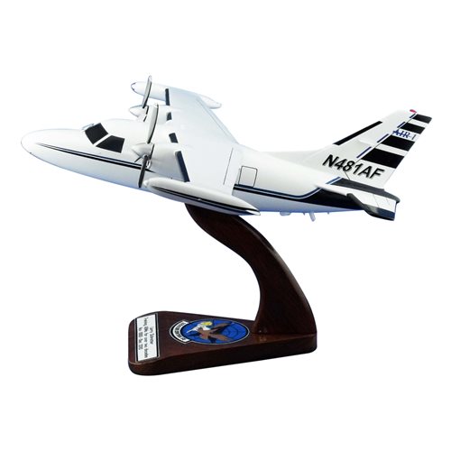 Design Your Own MU-2 Custom Airplane Model - View 2