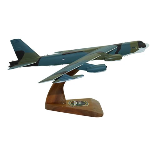 Design Your Own Bomber Aircraft Model - View 5
