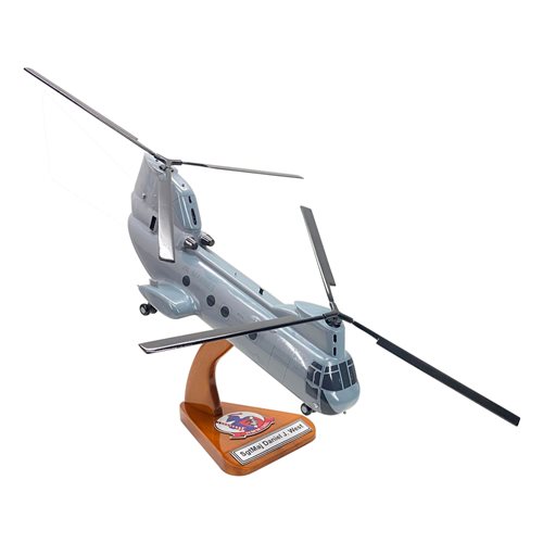 Boeing Vertol CH-46 Sea Knight Custom Helicopter Model  - View 7