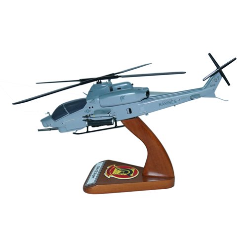 Design Your Own AH-1Z Viper Cobra Custom Helicopter Model - View 3