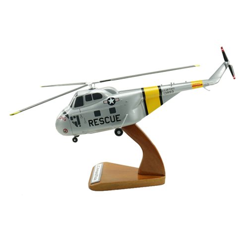 Sikorsky UH-19 Chickasaw Helicopter Model - View 2