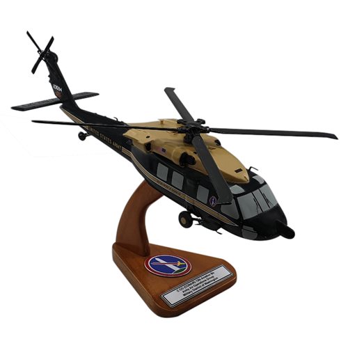 VH-60 Black Hawk Helicopter Model - View 7