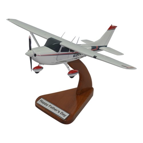 Cessna 182S Custom Aircraft Model