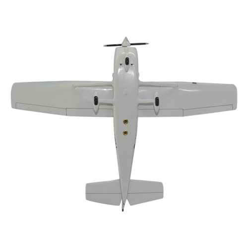 Cessna 182S Custom Aircraft Model - View 7