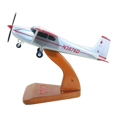 Cessna 182A Custom Aircraft Model - View 2