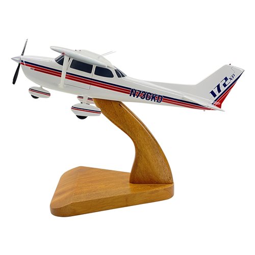Cessna 172 Custom Aircraft Model - View 4