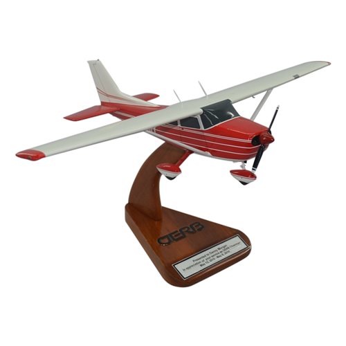 Cessna 182E Custom Aircraft Model - View 5