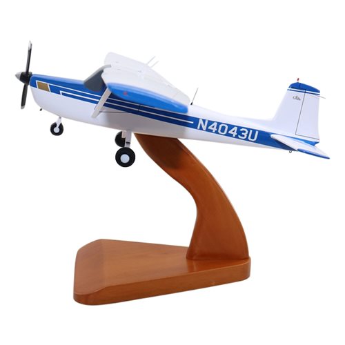 Cessna 150E Custom Aircraft Model - View 3