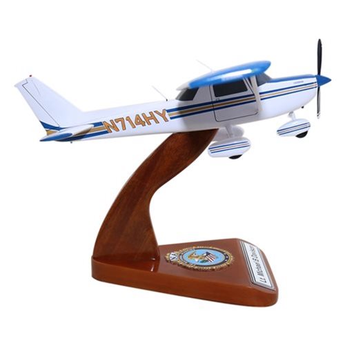 Cessna 150M Custom Aircraft Model - View 5