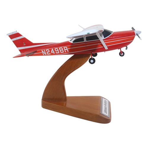 Cessna 182G Custom Aircraft Model - View 4