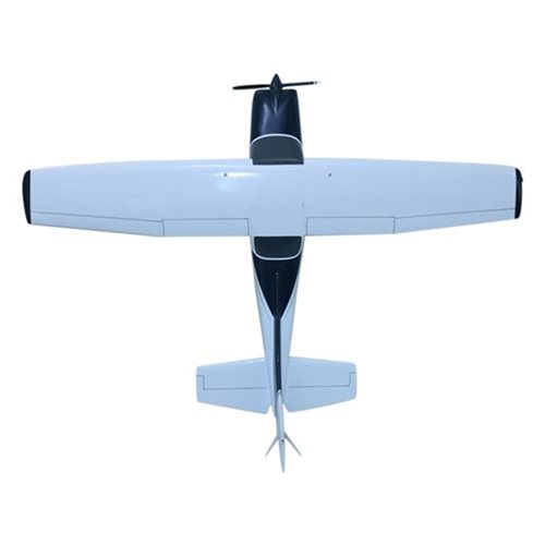 Cessna 182M Custom Aircraft Model - View 6