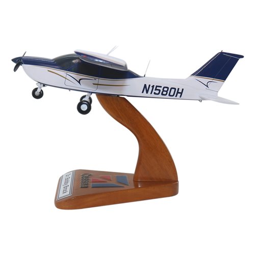 Cessna 177 Custom Aircraft Model - View 2