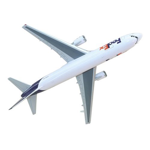 FedEx Boeing 767-300F Custom Aircraft Model - View 6