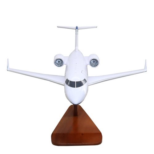 Bombardier Challenger 650 Aircraft Model - View 3