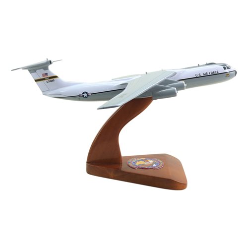 Design Your Own Lockheed C-141 Starlifter aircraft model - View 4