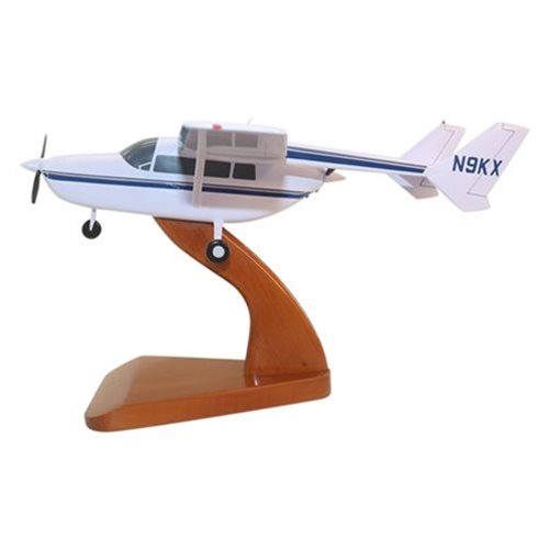 Cessna 337A Super Skymaster Custom Aircraft Model - View 2
