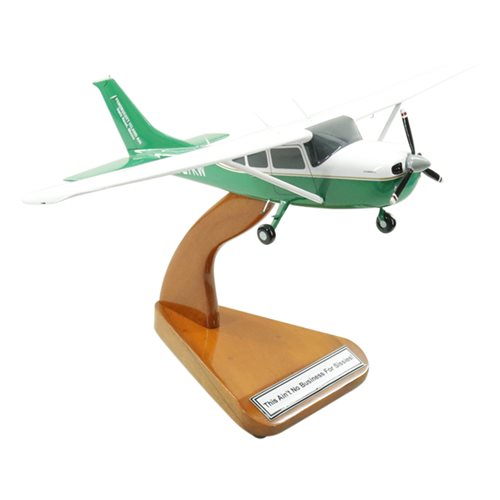 Cessna U206 Custom Aircraft Model - View 5