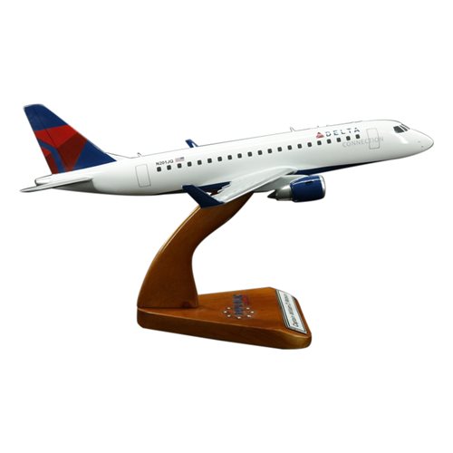 Delta Connection Embraer 175 Custom Aircraft Model - View 4