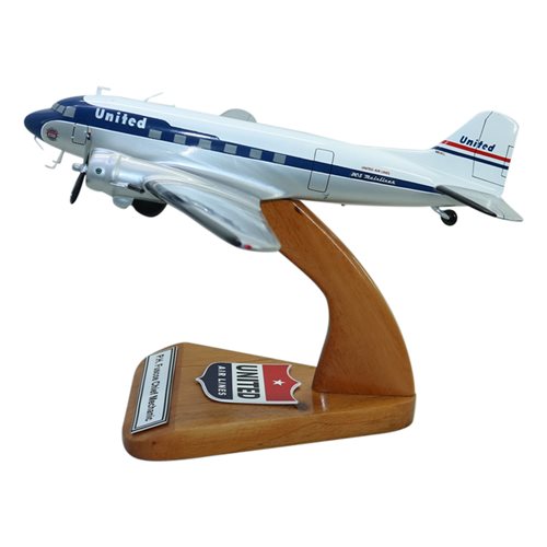 United Airlines DC-3 Custom Aircraft Model - View 2