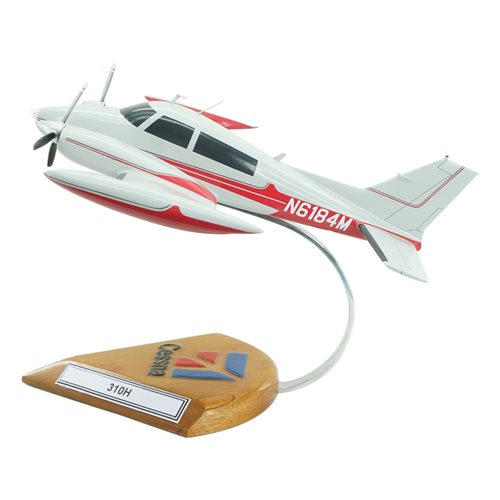 Cessna 310H Custom Airplane Model  - View 2