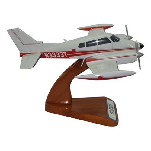 Cessna 310H Custom Airplane Model  - View 4