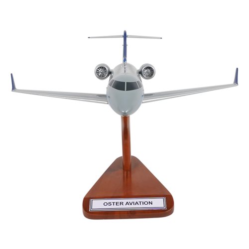 Bombardier Challenger 350 Aircraft Model - View 3