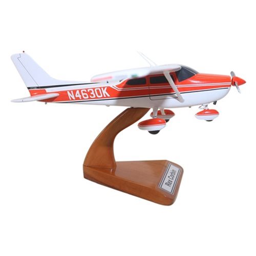 Cessna 182P Custom Aircraft Model - View 5