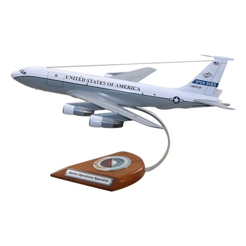 Design Your Own OC-135 Custom Airplane Model - View 2