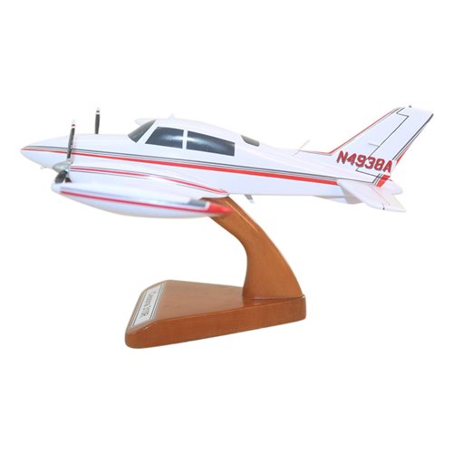 Cessna 310R Custom Aircraft Model - View 3