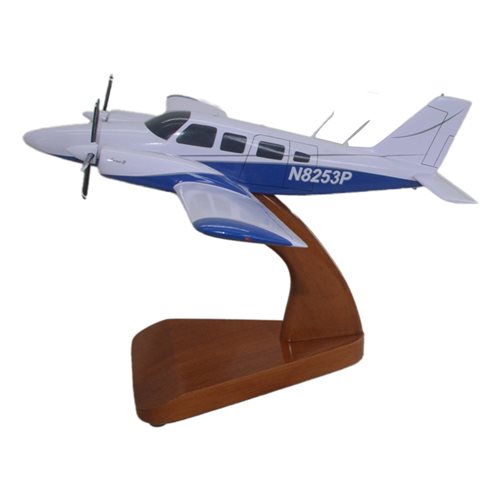 Piper PA-34 Seneca Custom Aircraft Model - View 3