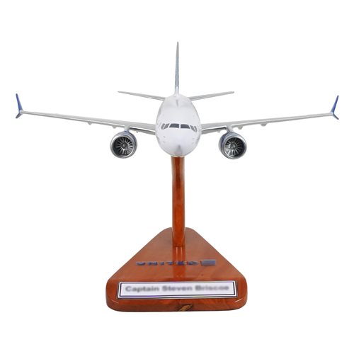 United Airlines Boeing 737 Max 10 Custom Aircraft Model - View 3
