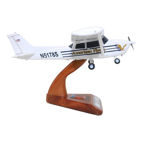 Cessna 172R Custom Aircraft Model - View 6