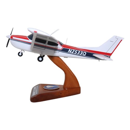 Cessna 182K Custom Aircraft Model - View 2